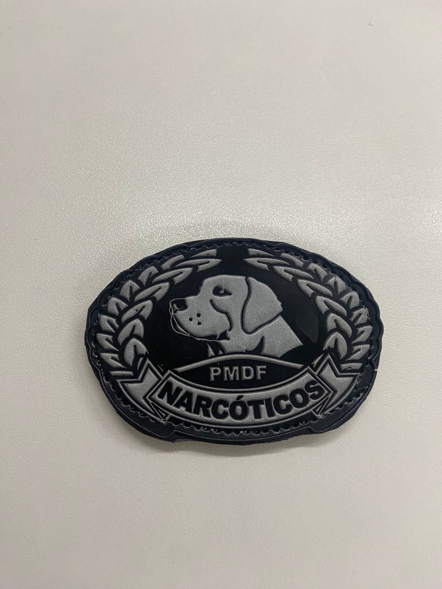 Distintivo emborrachado elipse Narcóticos PMDF