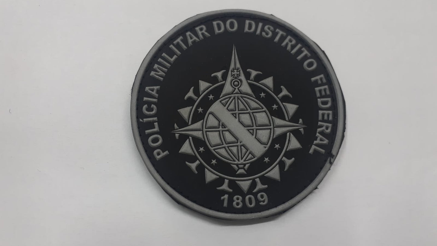 Distintivo emborrachado redondo BOLACHA PMDF colecionador 1
