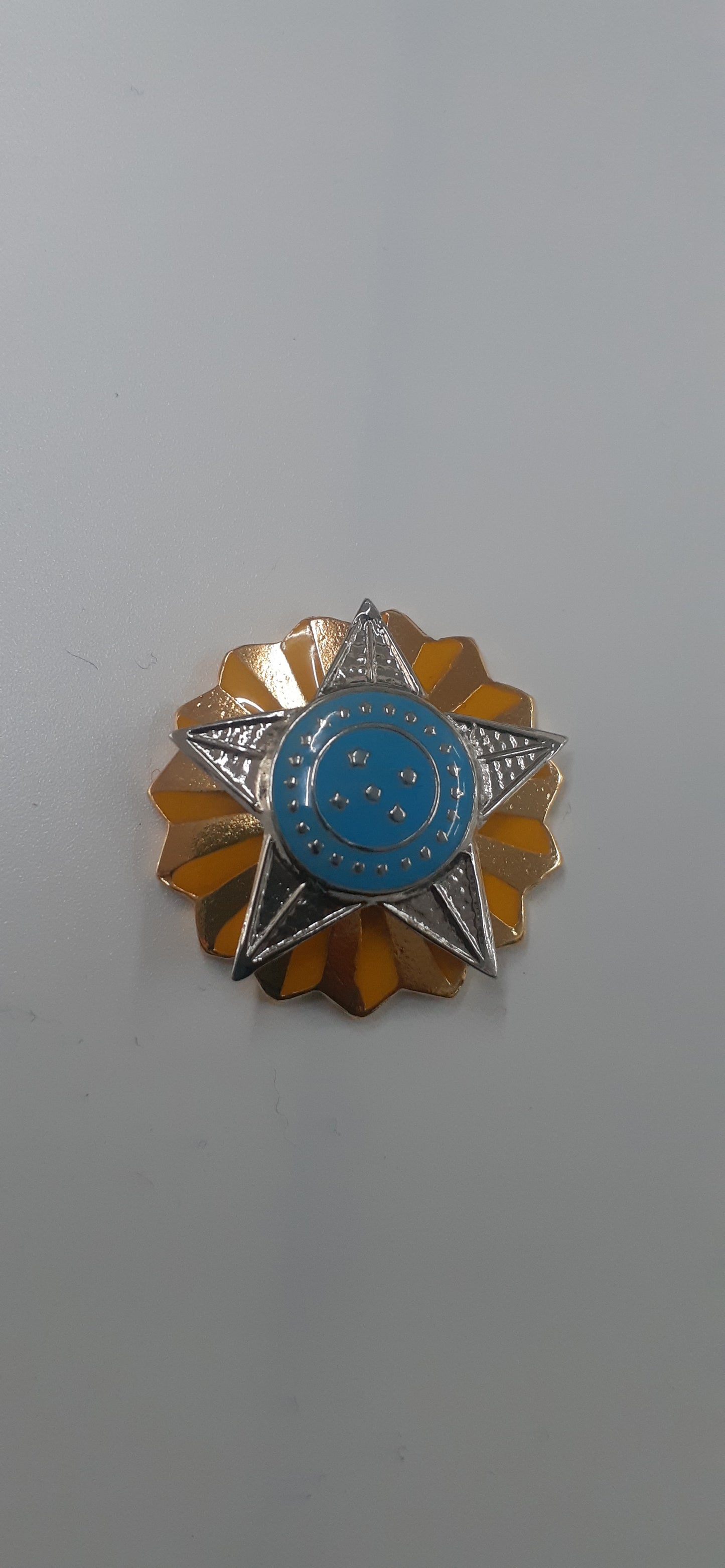Estrela de metal e gemada para platina ou túnica do Exército (par)