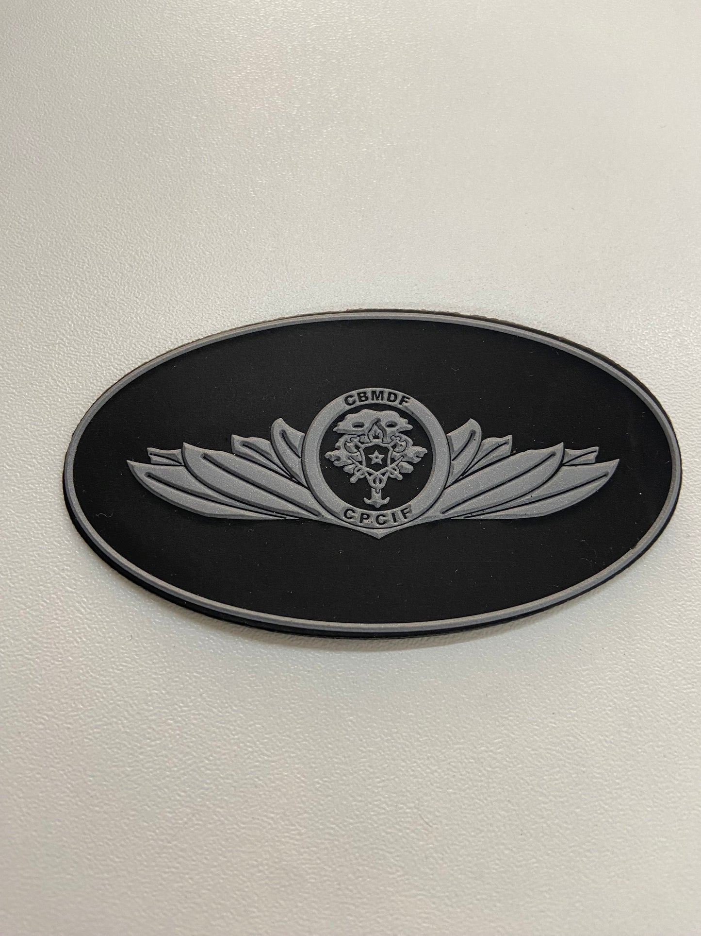 Distintivo emborrachado elipse CPCIF