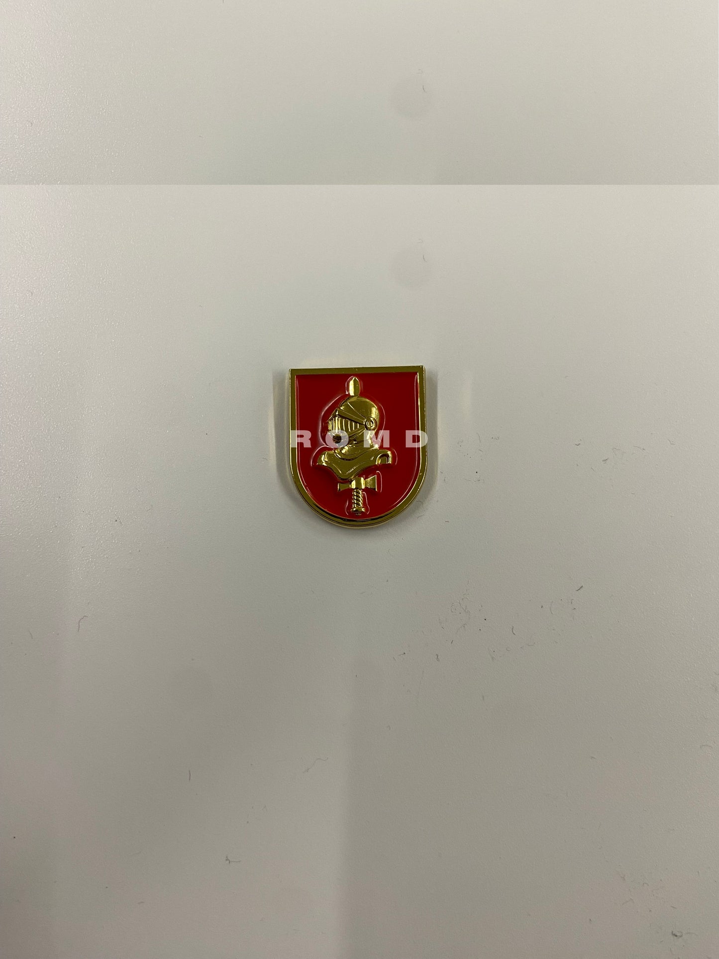 Distintivo Metálico Comando, Chefia ou Direção de Organização Militar OURO - 3D ALTO-RELEVO