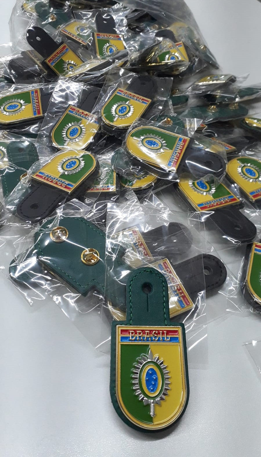 Distintivo metálico de Organização Militar BRASIL Missão Exterior - 3D ALTO-RELEVO (un)