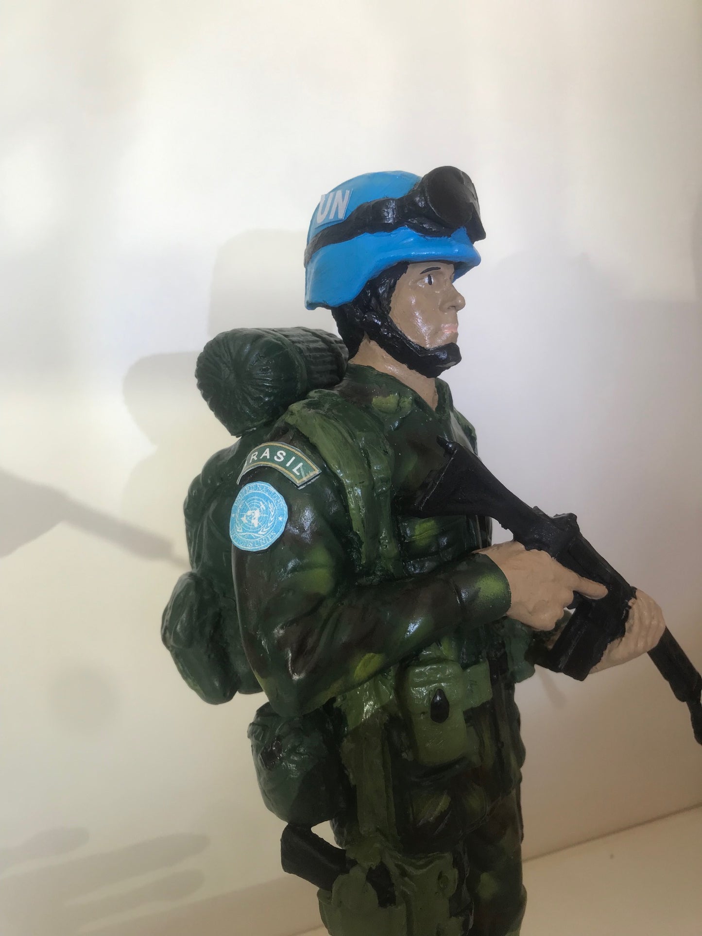 BRINDE: ESTATUETA MISSÃO DE PAZ ONU