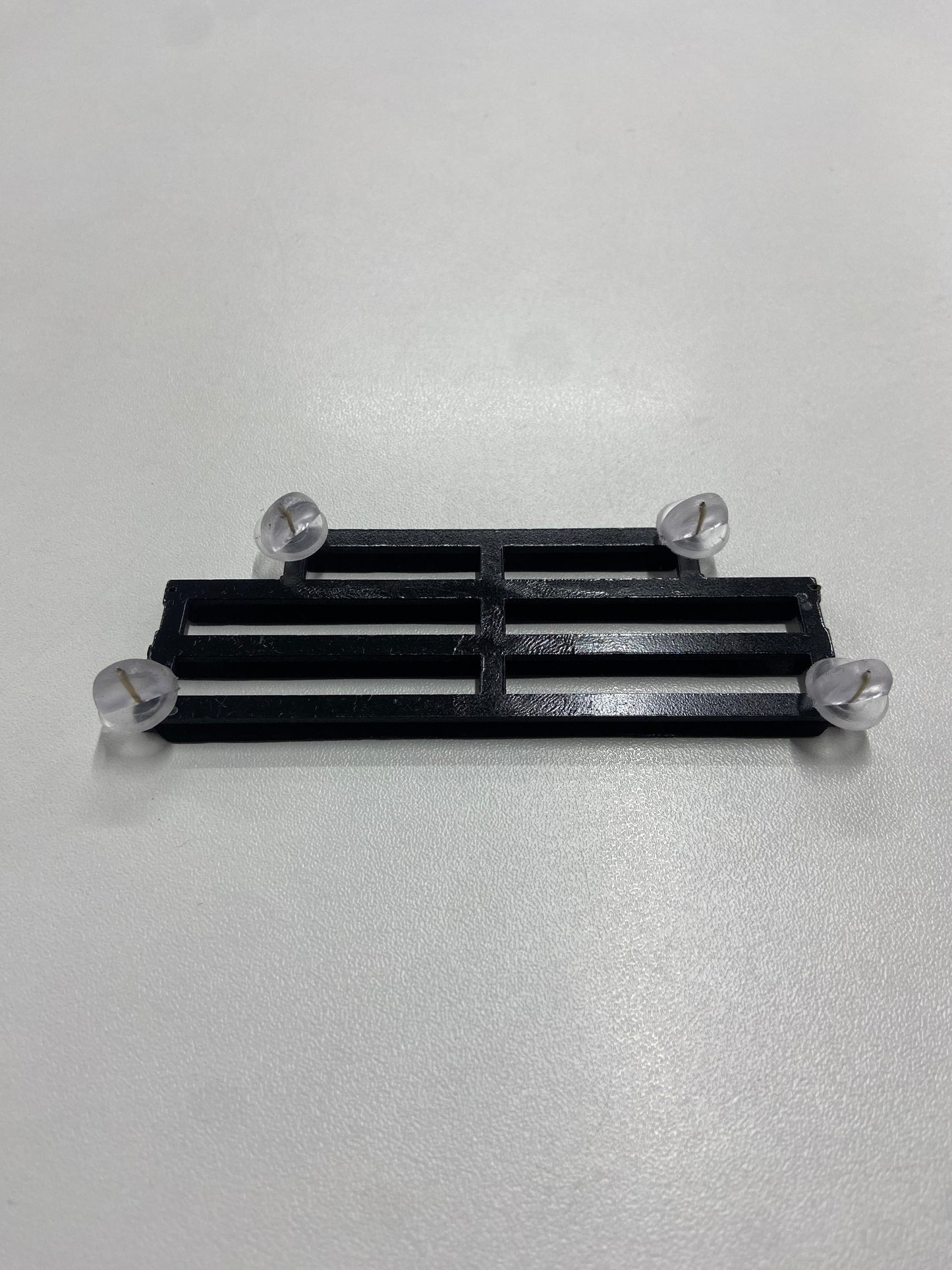 Placa com 6 barretas de medalhas militar de TRILHOS - fixacao por SUPER-IMÃ ou PINO
