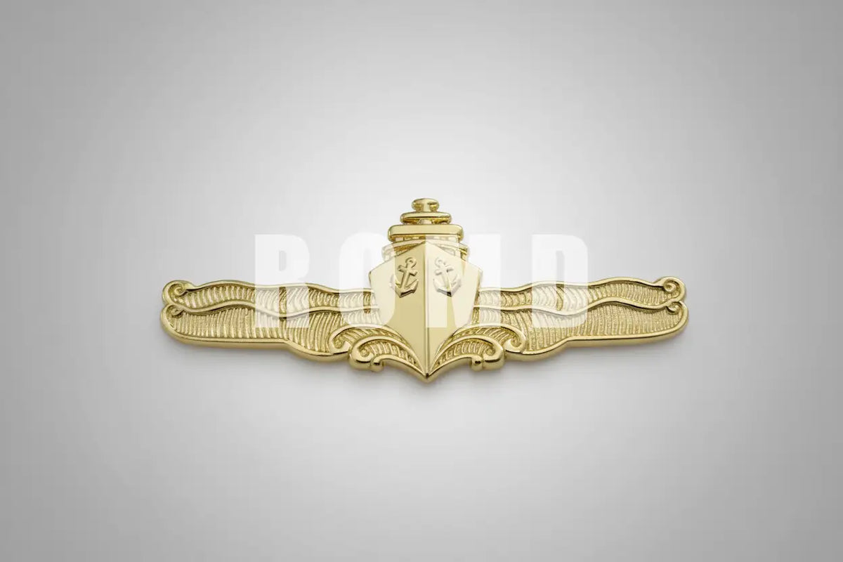 Distintivo Metálico do Curso de OFICIAL DE SUPERFÍCIE - 3D ALTO-RELEVO