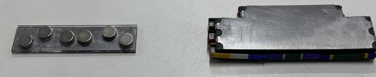 Placa com 5 barretas de medalha militar de TRILHO - fixacao por SUPER-IMÃ ou PINO